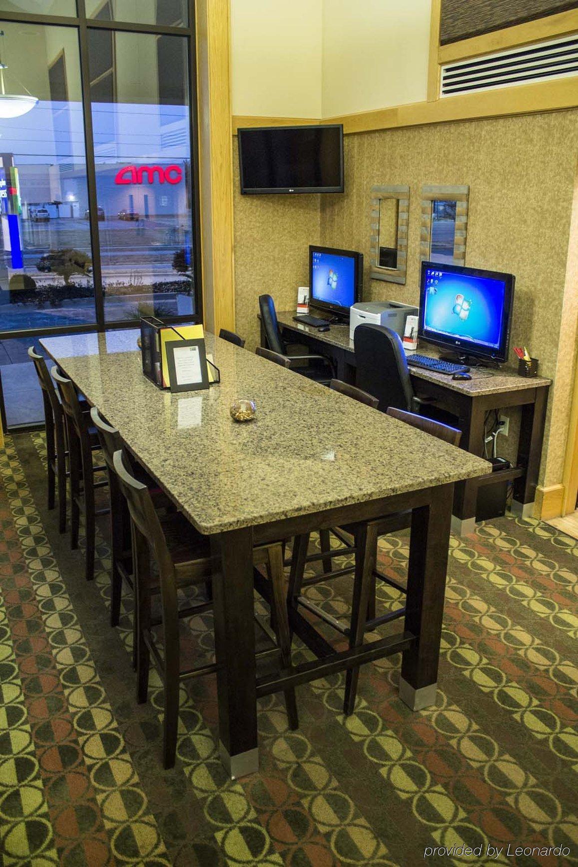 Holiday Inn Express & Suites Springfield By Ihg Kültér fotó