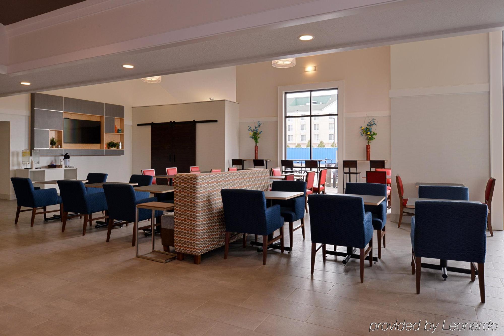 Holiday Inn Express & Suites Springfield By Ihg Kültér fotó